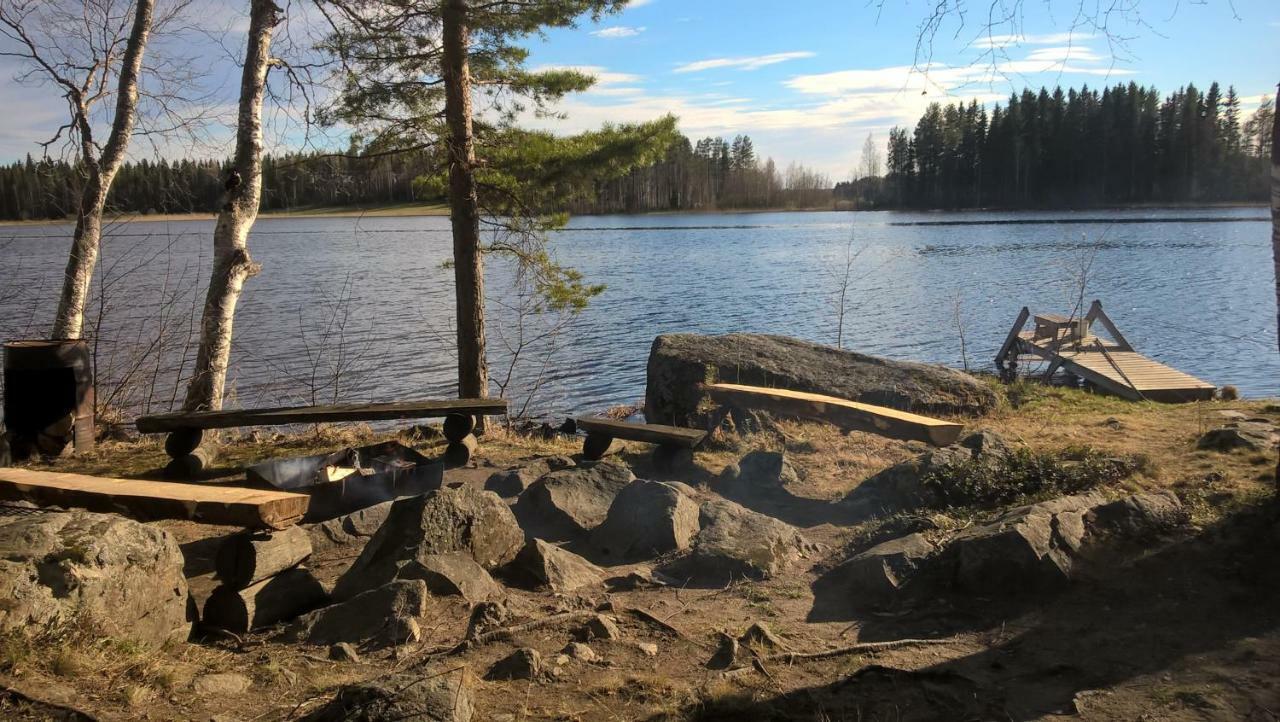 Muurasjärvi Pirttiniemen Lomakylae酒店 外观 照片